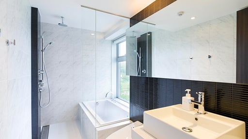 Kizuna One Bedroom Premium Bedroom 1