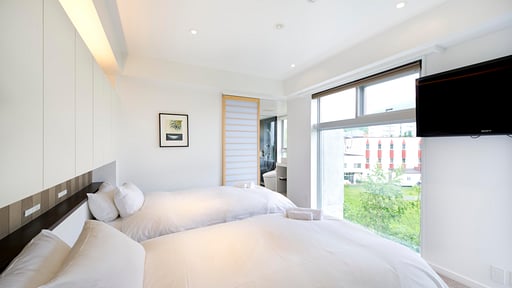 Kizuna One Bedroom Premium Bedroom 1