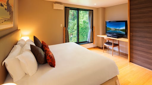 Koharu Penthouse Bedroom 1