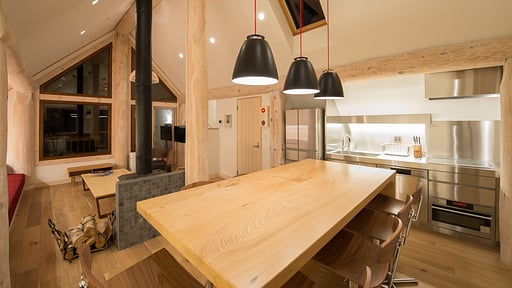 Chalet Koho Dining area