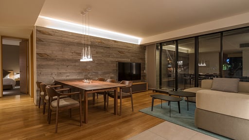 Kozue Apartment Two Bedroom Suite Dining area