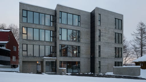 Kozue Superior Studio Surroundings