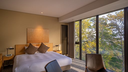 Kozue Yotei Panorama Penthouse Bedroom 1