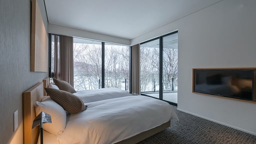 Kozue Yotei Panorama Penthouse Bedroom 2