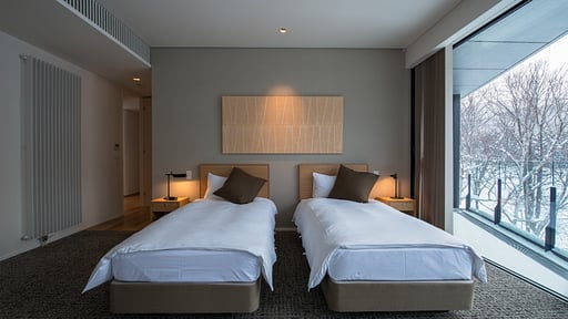 Kozue Yotei Panorama Penthouse Bedroom 2