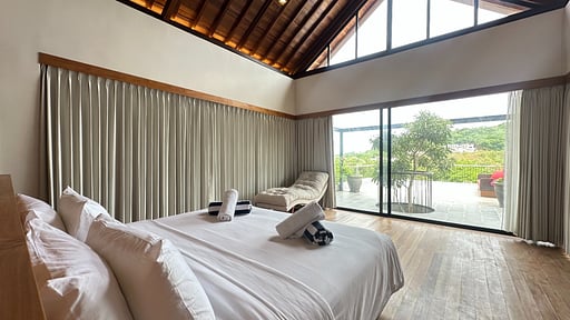 Krisna Forest Villa Bedroom 1