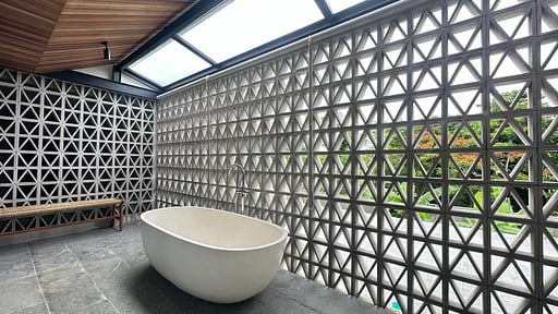 Krisna Forest Villa Bedroom 1
