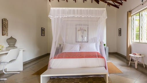 Kurumba House Bedroom 2