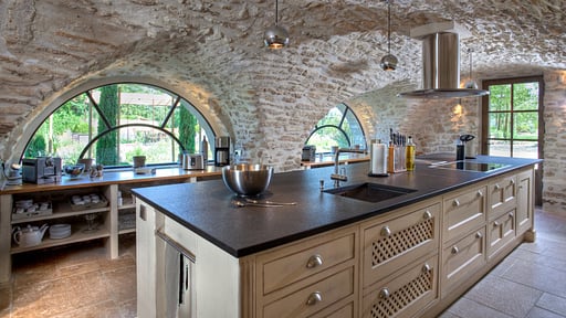 La Bastide Les Vallats Kitchen