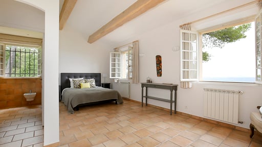 La Colline Du Soleil Bedroom 1