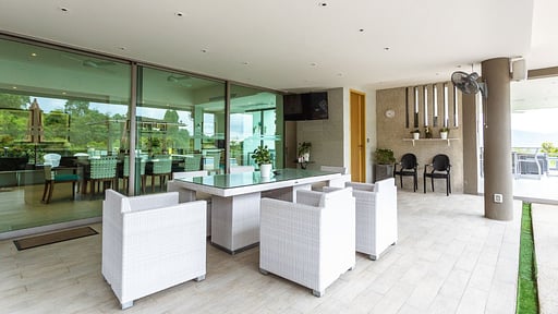 La Colline Villa Suriyan 16 Терраса/веранда