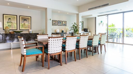 La Colline Villa Suriyan 16 Обеденная зона