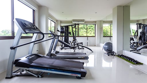 La Colline Villa Suriyan 16 Тренажерный зал