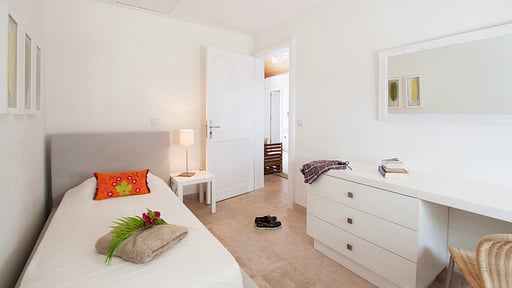 La Maison sur le Port Autres