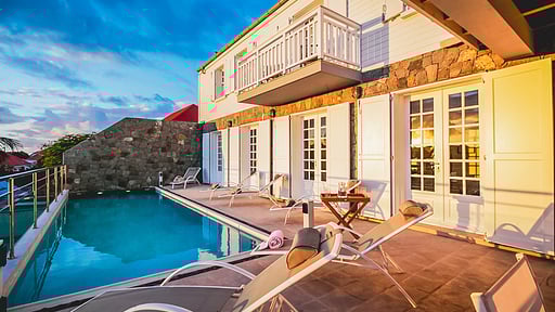 La Maison sur le Port Piscine