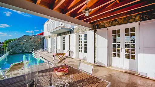 La Maison sur le Port Piscine