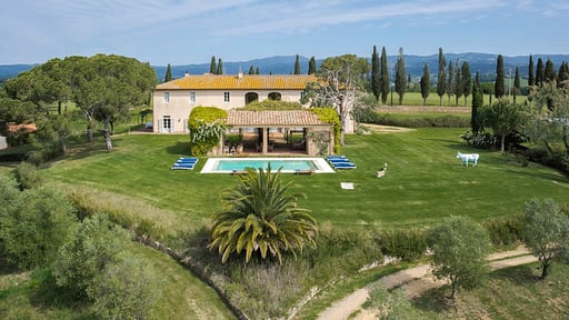 Villa La Miniera Drone pictures