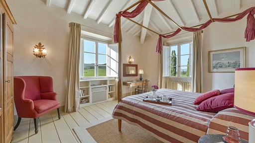 Villa La Miniera Bedroom 3