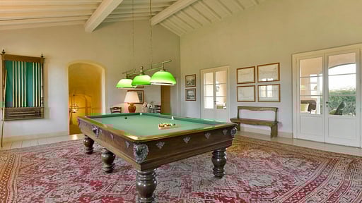 Villa La Miniera Billiard