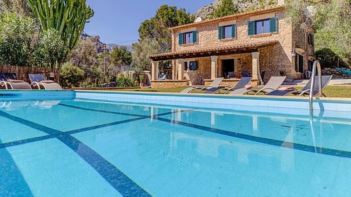 La Plana Swimming pool