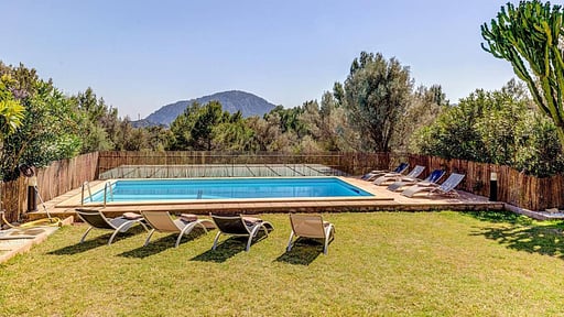 La Plana Swimming pool