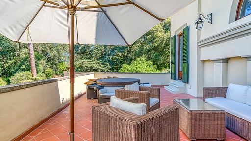 La Poetessa Terrasse