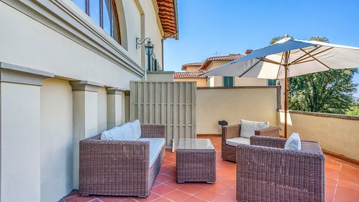 La Poetessa Terrasse