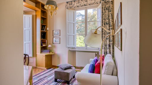 La Poetessa Chambre 2