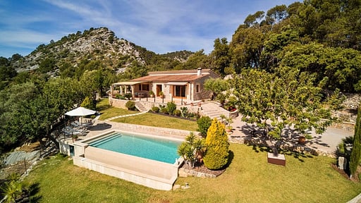 LA SALVE D'ALT Swimming pool