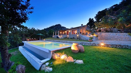 LA SALVE D'ALT Swimming pool