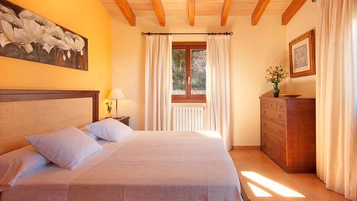 LA SALVE D'ALT Bedroom 1