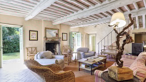 Villa La Sorgente Living room 2