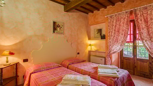 La Stalla Apartment Bedroom 1