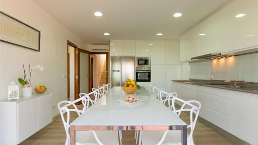 La Tierra Villa Kitchen