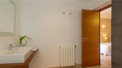 La Tierra Villa Bedroom 2