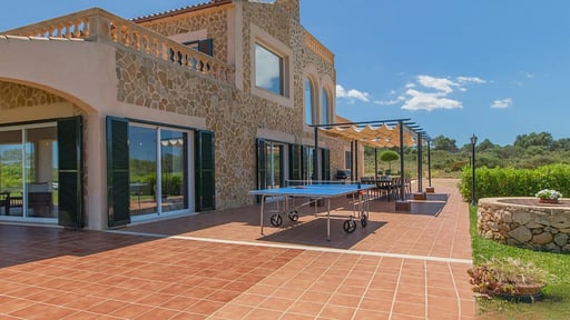 La Tierra Villa Table tennis