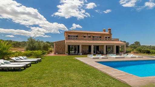 La Tierra Villa Swimming pool