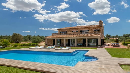 La Tierra Villa Swimming pool