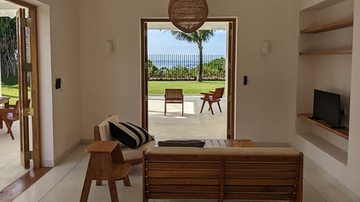 Lace House Living room