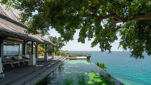 Laemsingh Villa 2 Schwimmbad 1