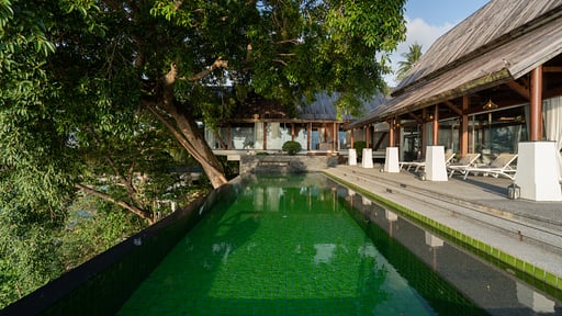 Laemsingh Villa 2 Schwimmbad 1