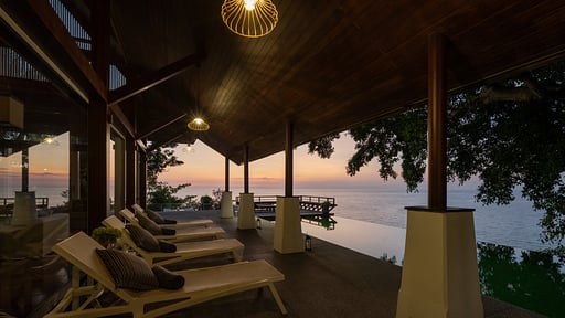 Laemsingh Villa 2 Terras/Veranda