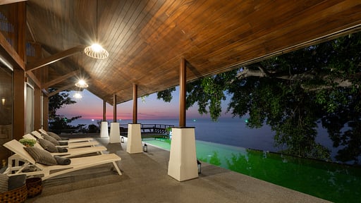 Laemsingh Villa 2 Schwimmbad 1