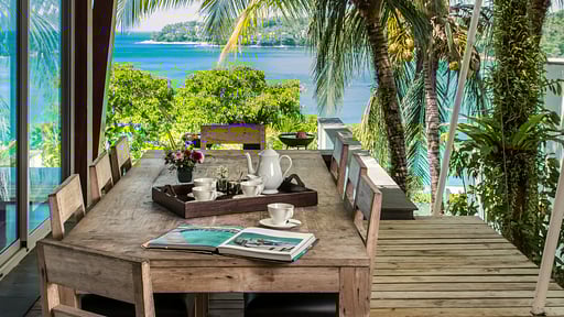 Laemsingh Villa 3 Dining area