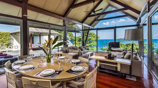 Laemsingh Villa 3 Dining area