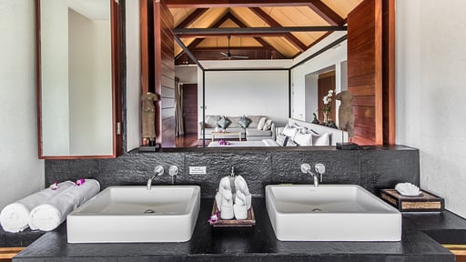 Laemsingh Villa 3 Bedroom 1