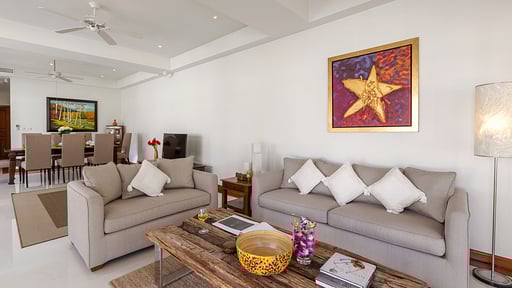 Laguna Fairways Living room