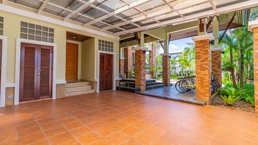 Laguna Villa Fifty Five Parkflächen