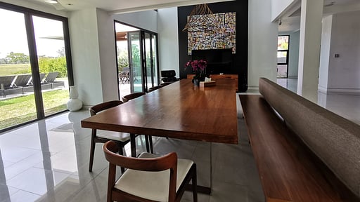 Laguna Villa Fifty Seven Dining area