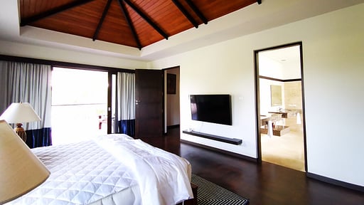 Laguna Villa Seventy Five Bedroom 1